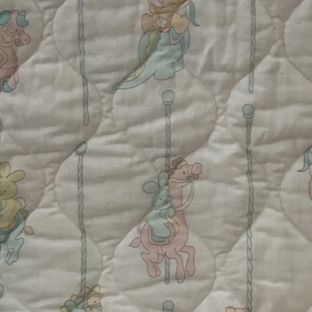 Vintage 80s Morgan Inc Teddy Beddy Bear Carousel Quilted Baby Blanket‎ Quilt